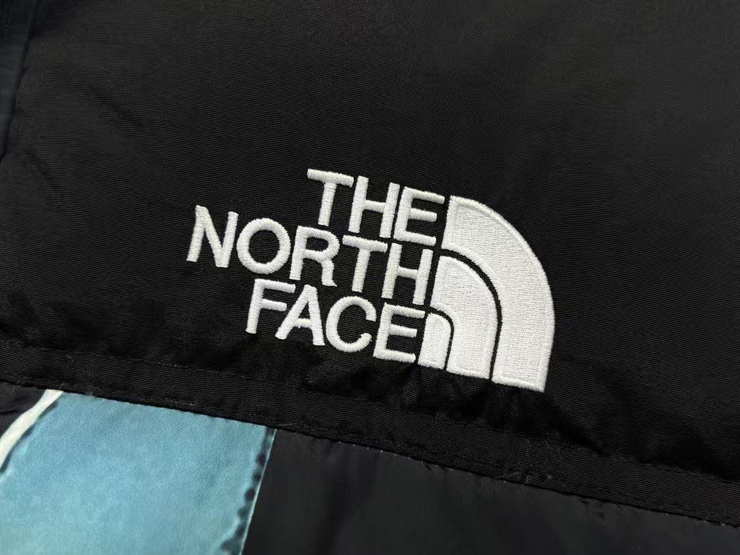 JAQUETA THE NORTH FACE NEW YORK