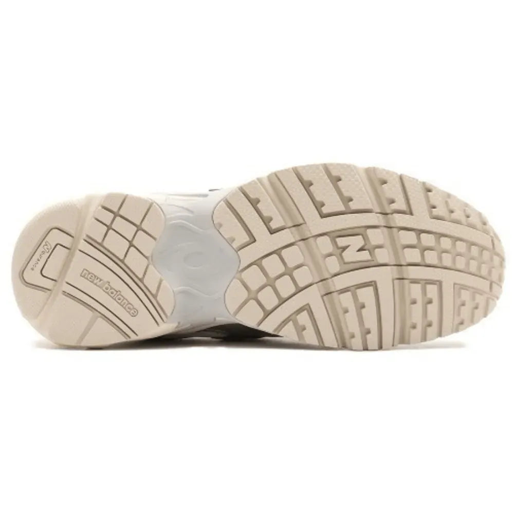 New Balance 725 Metallic Silver White