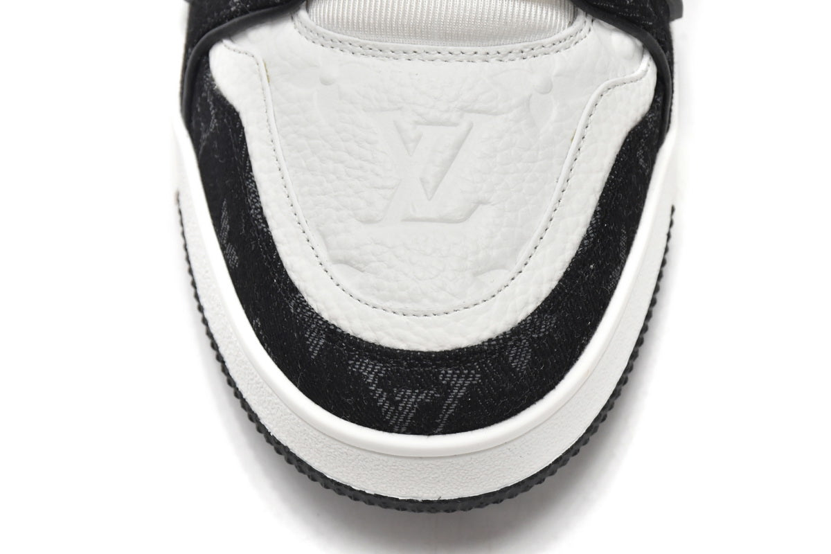 Louis Vuitton Trainer Branco e Preto