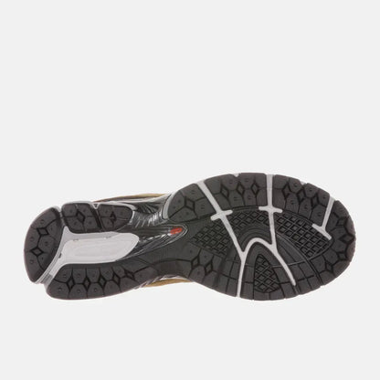 New Balance 2002R Woodland Black Cement