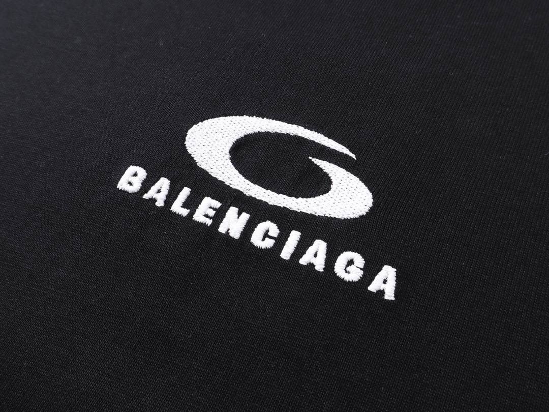 CAMISETA BALENCIAGA 1