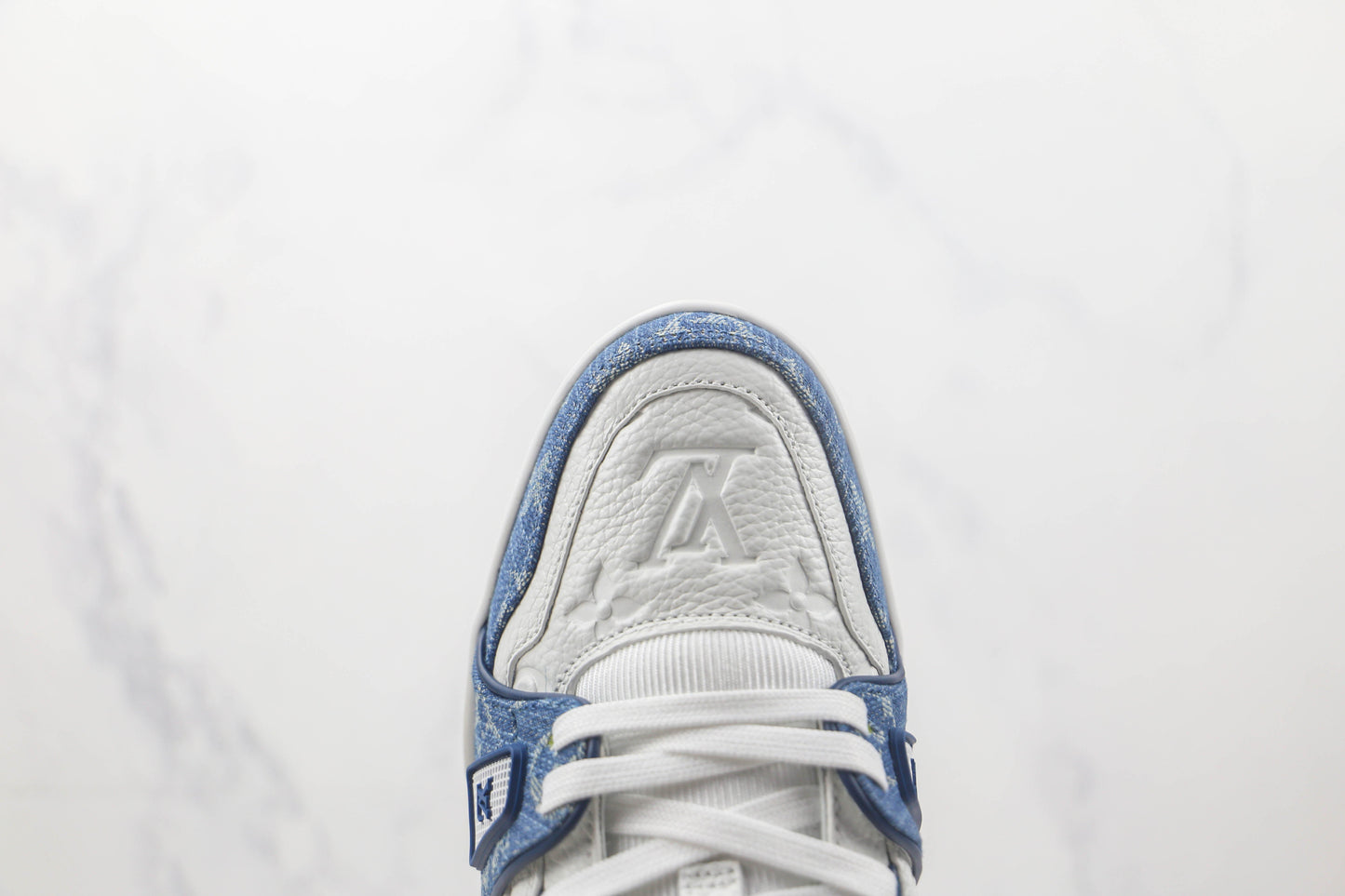Louis Vuitton Trainer Low Azul e Branco